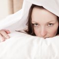 Uuring kinnitab: naised kaotavad igal ööl KOLM unetundi, sest nende mehed ei lase neil rahulikult magada