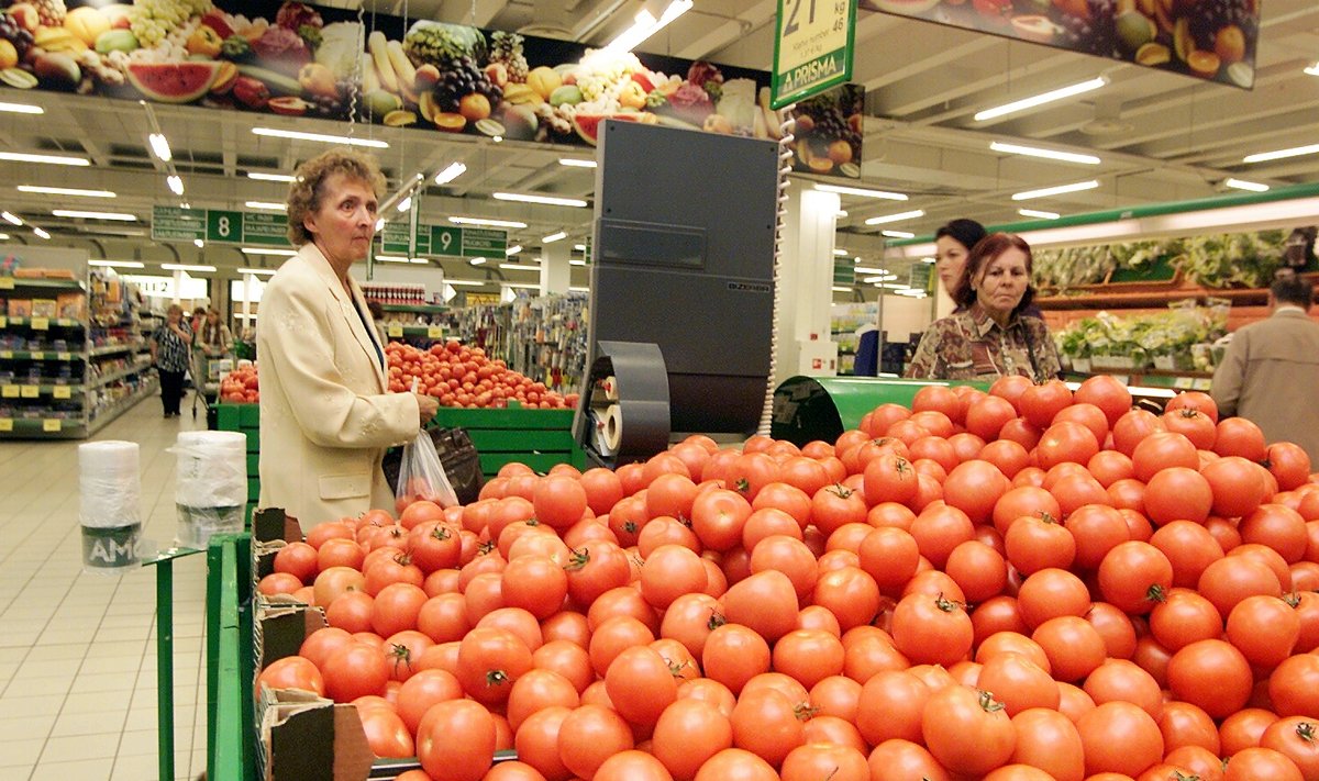 Jaekettide müügitulu jätkas märtsis langemist
