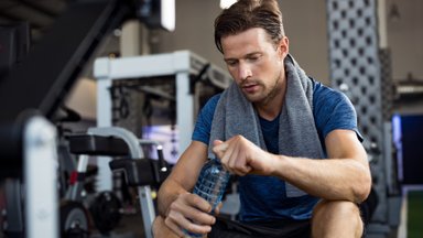 Kas kardiotrenniga kaob rasva kõrval ka lihasmass? Treener purustab meeste suurimad jõusaalihirmud
