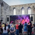 ФОТО | Возвращение на сцену! Анне Вески дала сольный концерт в развалинах Монастыря святой Бригитты