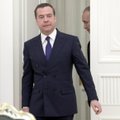 Стала известна зарплата Медведева на новой должности