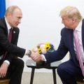 Подробности встречи: Путин и Трамп пошутили о ”вмешательстве России” и обсудили украинских моряков
