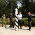 FOTO: President, siseminister ja PPA juht paigaldasid Eesti-Läti-Vene piiride ühinemiskohta piiriposti number 1