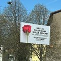 FOTO | Kes tegi Nastjale haiget? Tallinnasse püstitati järjekordne andestust paluv plakat 