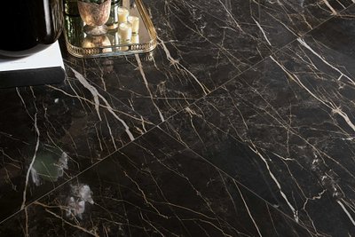 Itaalia brändi Alfalux kollektsioon Canova annab marmorile uue tõlgenduse ja loob oma hallide-beežide soonte ning veenidega muljetavaldava ruumi. Plaadid ei ole mustrisse aetud ja see loob pinnale uue tekstuuri.