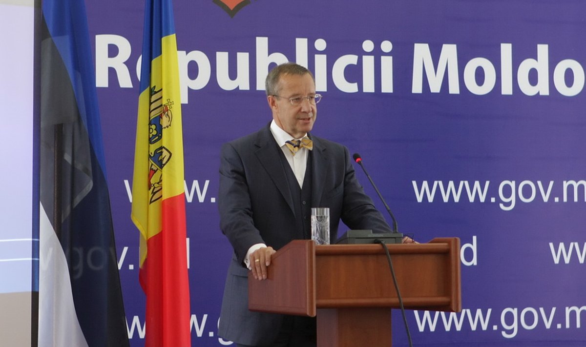 President Ilves Rumeenias