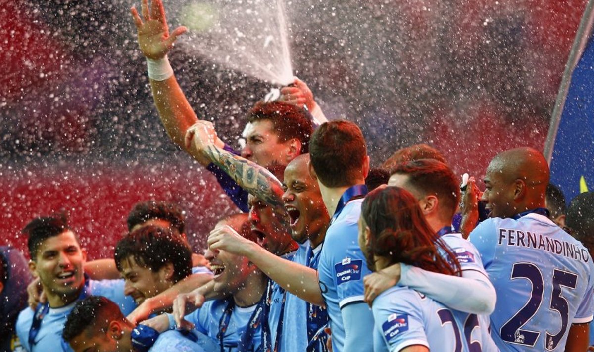 Manchester City šampanjadušs Wembley staadionil.