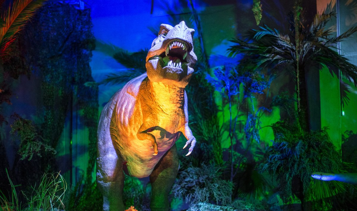 Dinosaurusi näeb Tartus aprilli lõpuni.