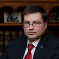Läti erakond Ühtsus esitab Valdis Dombrovskise Euroopa Komisjoni presidendi kandidaadiks