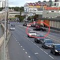 ВИДЕО | Резвый водитель BMW протаранил стену Таллиннского автовокзала и вылетел на встречку