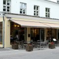 PÄEVA TEEMA | Reval Cafe juht: noortel on suveks nii keeruline teenistust leida, et paljud lähevadki mustalt tööle