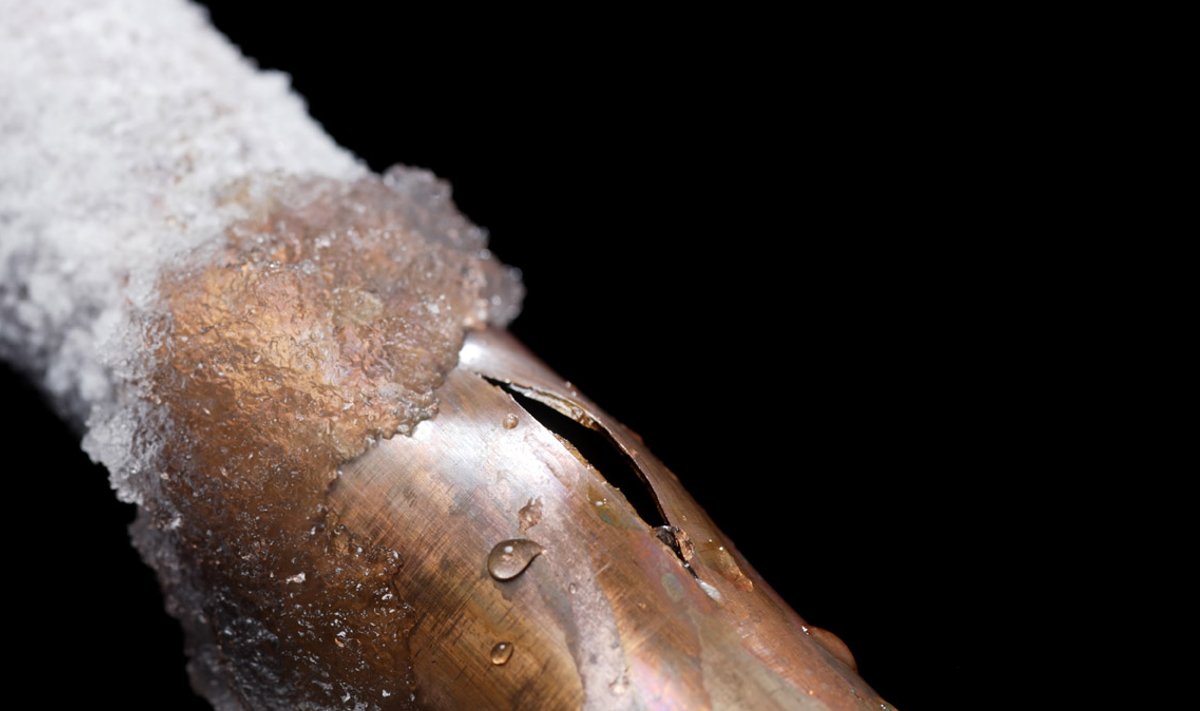 Metallist torud purunevad külmumise tagajärjel sageli.