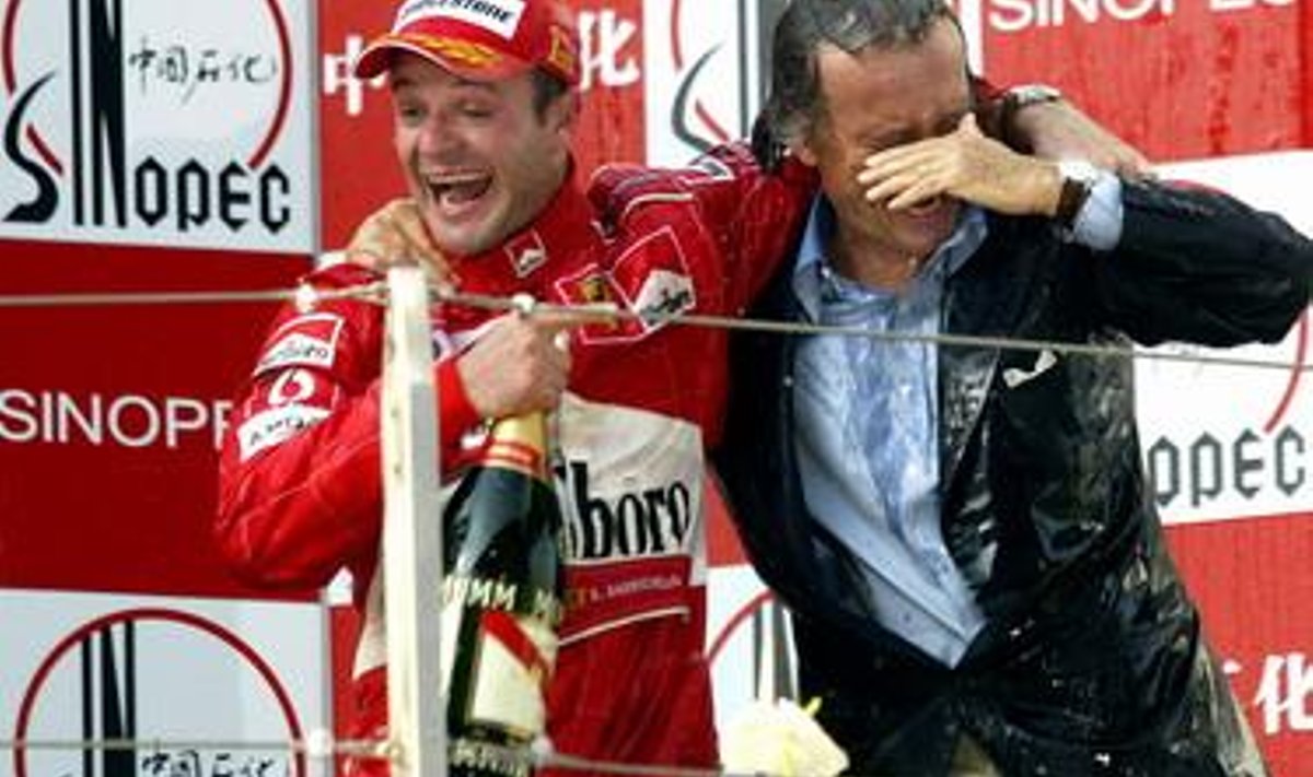Rubens Barrichello ja Lucia di Montezemolo Hiina GP poodiumil