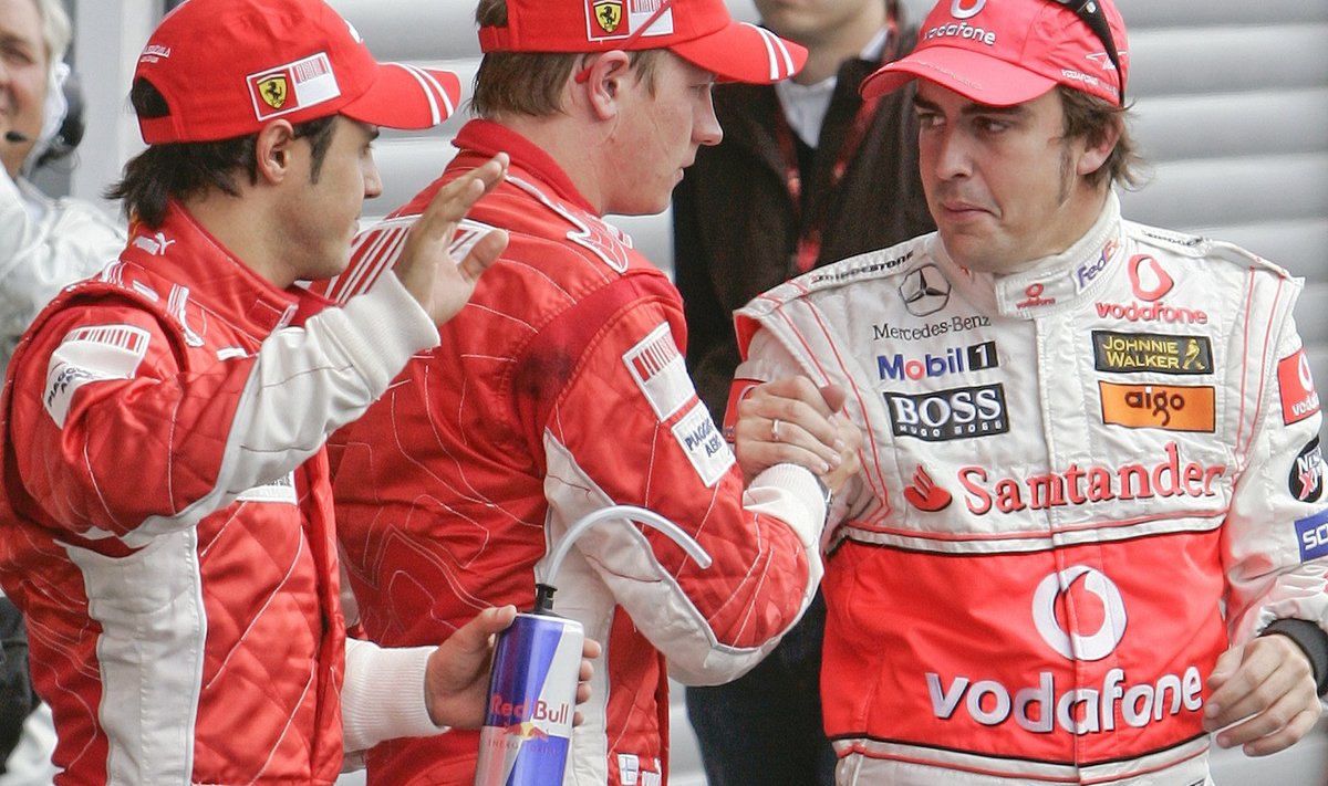 2007. aasta, kui Räikkönen oli veel Ferraris ja Alonso McLarenis.