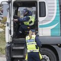 DELFI FOTOD: Politsei tabas Tallinnas ja Harjumaal kuus joobes juhti – vaata, kuidas veokijuhilt sõiduk üle võetakse
