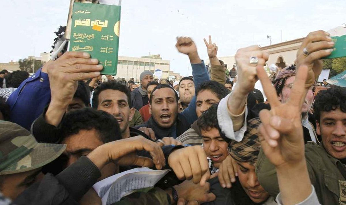 Gaddafi vastu meelt avaldavad liibüalased.