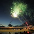 DELFI FOTOD | Vääna-Jõesuus tähistati muinastulede ööd suurejoonelise ilutulestikuga