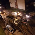 VIDEOD JA FOTO | Tallinnas Mustamäe teel lõhkes veetoru, elanikud on ilma veeta