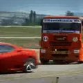 VIDEO: Ringrajarekka kipub Ferrarist mööda kihutama!