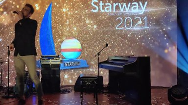 FOTOD ja VIDEO | Suurejoonelisel Starway galal Türgis auhinnati Eesti parimaid reisibüroosid, võimsa kontserdi andis Uku Suviste