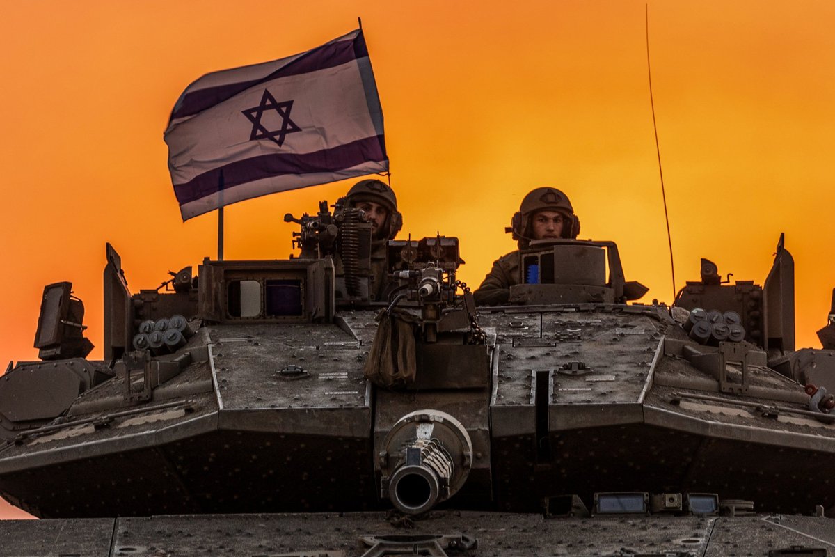 Armata israeliană: Orașul Gaza este asediat și luptele continuă