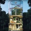 VIDEO: Maailma kõige ägedam ümber puu ehitatud klaasist maja