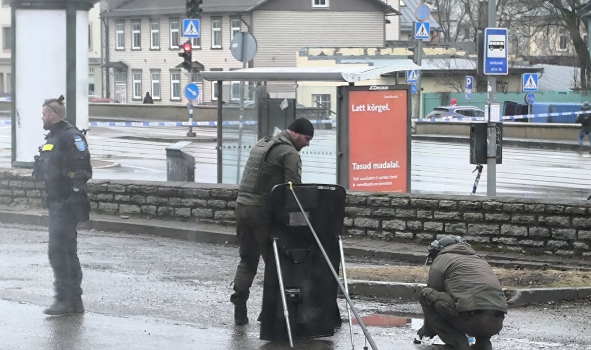 Mees peeti kinni Tallinna bussijaama juures. Demineerijad kontrollisid võimalikku ohtu.