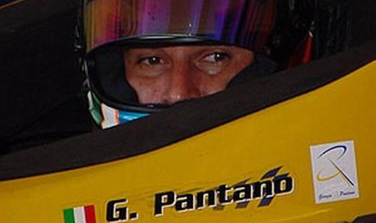 Giorgio Pantano F3000 auto roolis