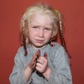 REUTERSI VIDEO: Kreeka mustlaslaagrist leitud blondi tüdruku vanemad on pärit Bulgaariast