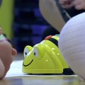 VIDEO: Pühade ajal koos lapsega — põnevad mängud põrandarobotiga