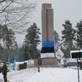 Rahva toel rajati Kehrasse toekas Vabadussõja mälestusmärk, Tallinna rist on endiselt kilerüüs