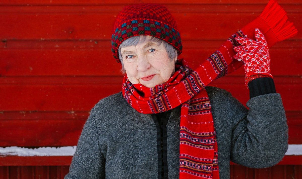 Armastatud tekstiilikunstnik Anu Raud tähistab 10. mail 80. juubelit.