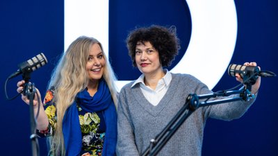 Podcast „Iga naine on lugu“, Ingrid Peek ja Elisabet Reinsalu