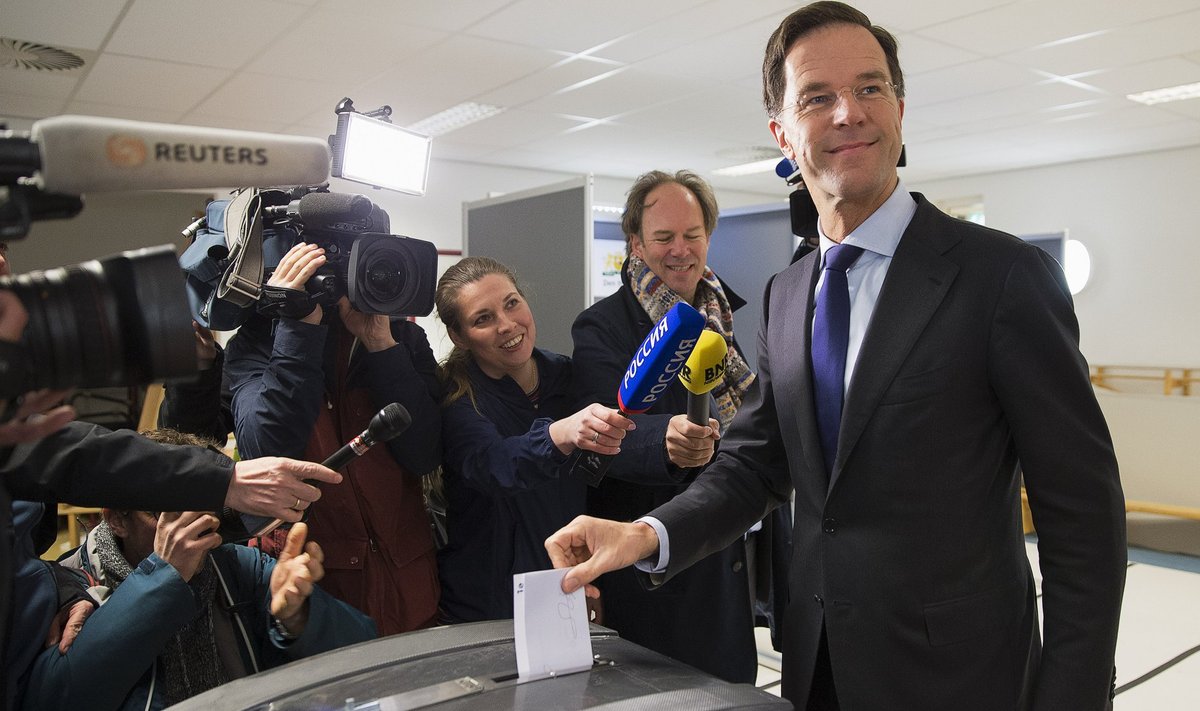 6. aprillil hääletasid hollandlased referendumil maha EL-i ja Ukraina assotsiatsiooni- ja vabakaubandusleppe. Sellest ajast peale on peaminister Mark Rutte otsinud viisi, kuidas lepe siiski ratifitseerida. Täna võidakse Brüsselis leida lahendus, aga lõppsõna on Hollandi parlamendil.