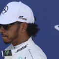 VIDEO | Räikköneni blokeerinud Hamilton sai karistada ja langes stardirivis
