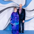 Tanel Veenre jagas detailset videot sellest, kuidas ta emal presidendi vastuvõtule minekuks valmistuda aitas