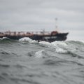 VIDEO ja FOTOD: Aegna juures jooksis tanker madalikule, laeva olukord on stabiilne