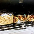 FOTO | Miks müüakse imporditud pähkleid Eesti lipu märgiga?