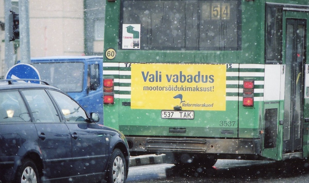 Reformierakonna 2002. aasta kohalike valimiste reklaam Tallinnas
