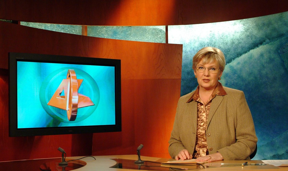 Marite Kallasmaa uudisteankruna aastal 2003.