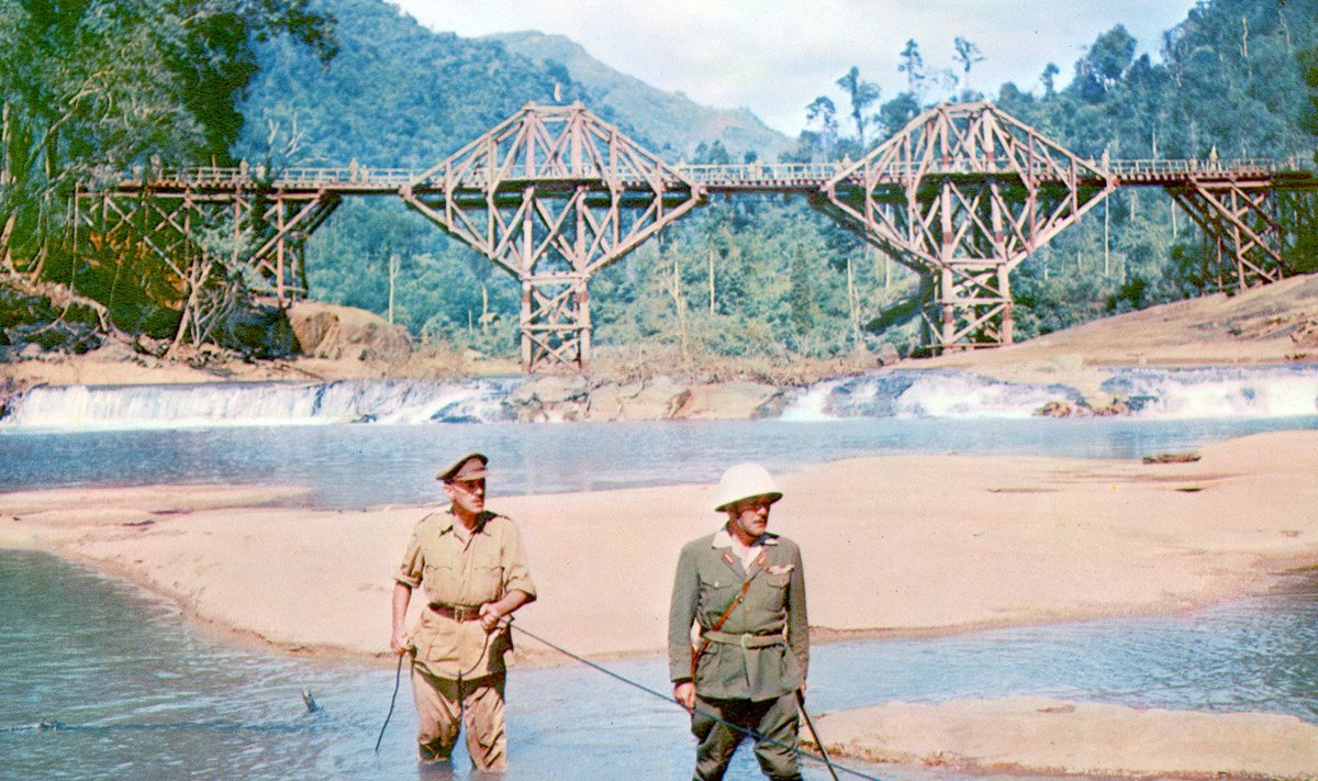 David Leani filmis „Sild üle Kwai jõe” (1957) ehitatakse sama raudteed.
