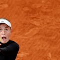 Uue nimeka treeneri palganud Ostapenko jätkas French Openil võidumarssi