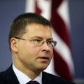 Ajaleht: Dombrovskis võib Läti peaministrikoha kaotada