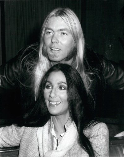 SUPERSTAARID Cher ja Gregg Allman aastal 1977.