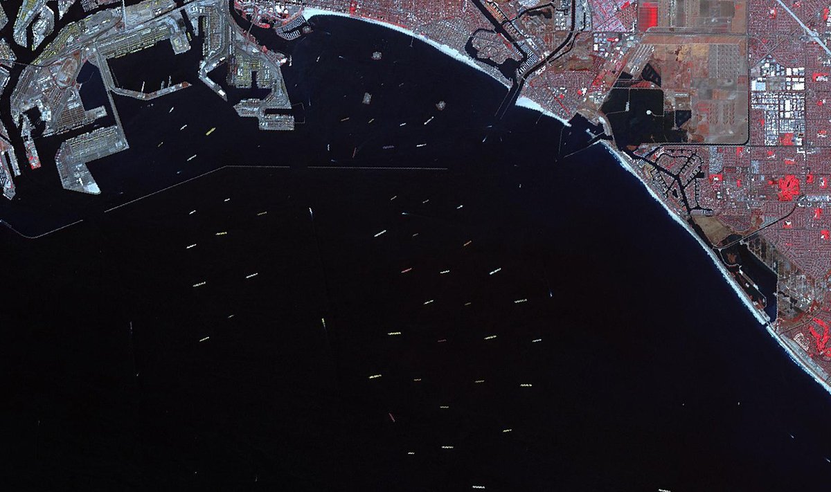 NASA kaart, mis näitab ummikut Los Angelese sadama juures.