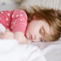 Ikka veel pissib laps voodisse — mida teha?