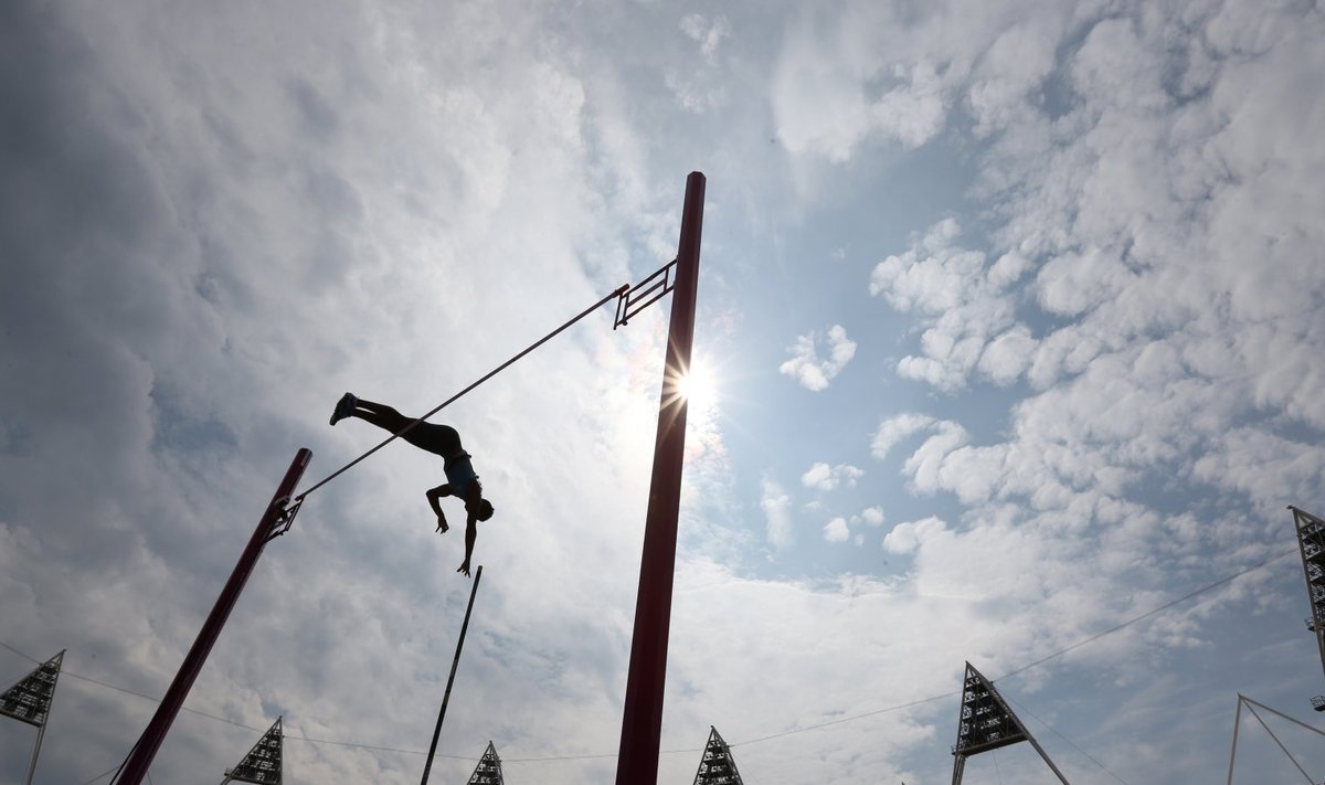 Teivashüppaja Londoni olümpiastaadionil. Foto on illustratiivne.