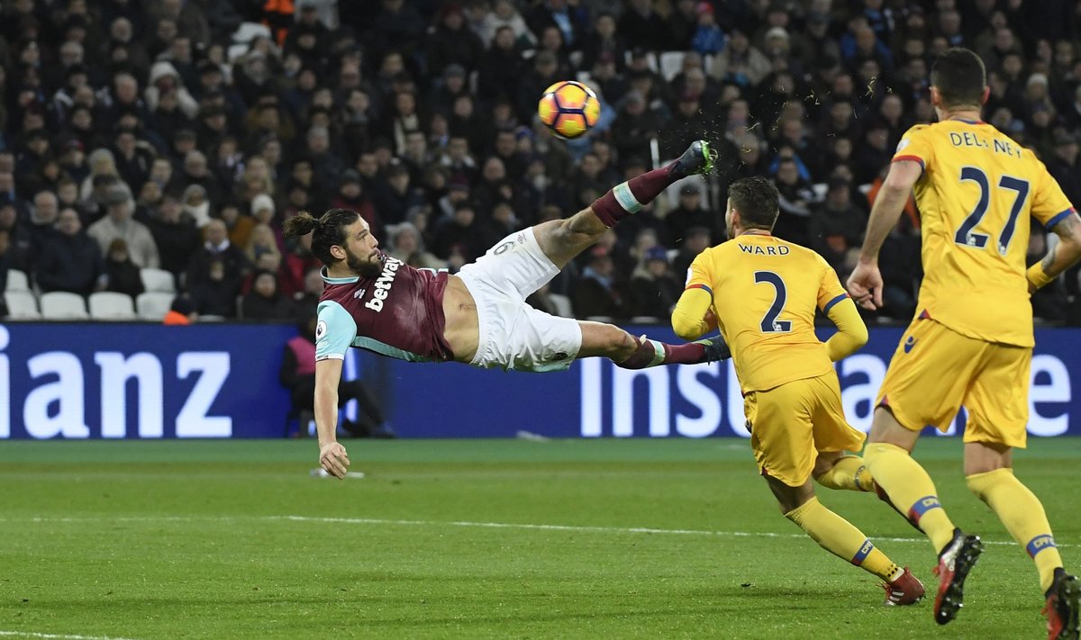 West Ham United's Andy Carroll scores their second goal