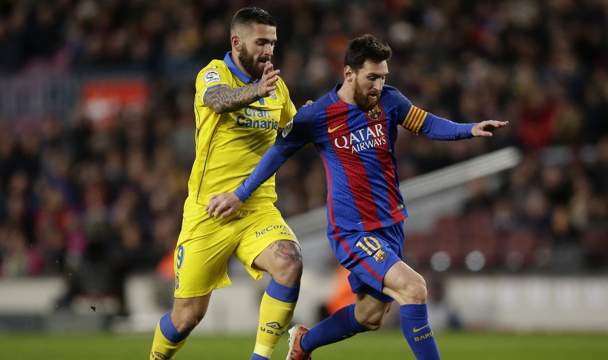 Lionel Messi, Mauricio Lemos