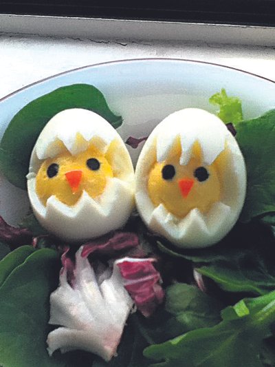 Tibukujulised munad.